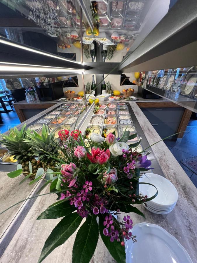 Hotel Ammerlaender Hof Вестерштеде Экстерьер фото