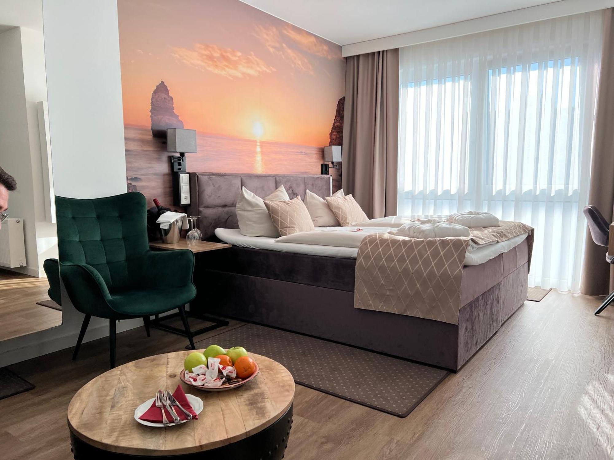 Hotel Ammerlaender Hof Вестерштеде Экстерьер фото